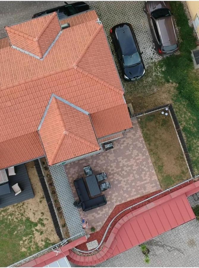 Hillside Garden Apartman Apartment Залакарос Екстериор снимка