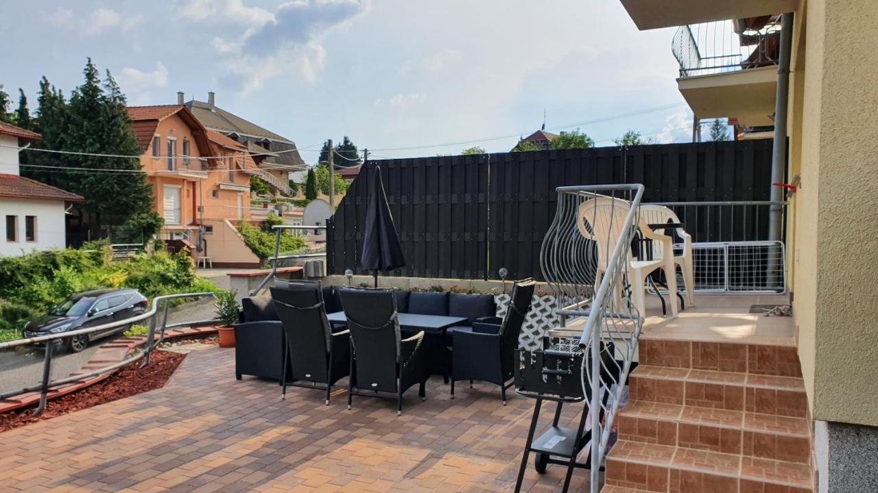 Hillside Garden Apartman Apartment Залакарос Екстериор снимка
